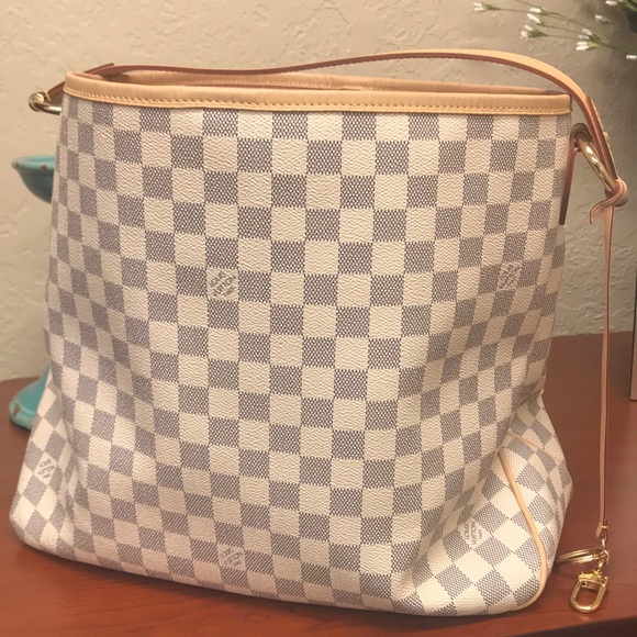 Louis Vuitton Handbags - Louis Vuitton Delightful